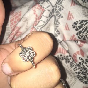 Pandora ring